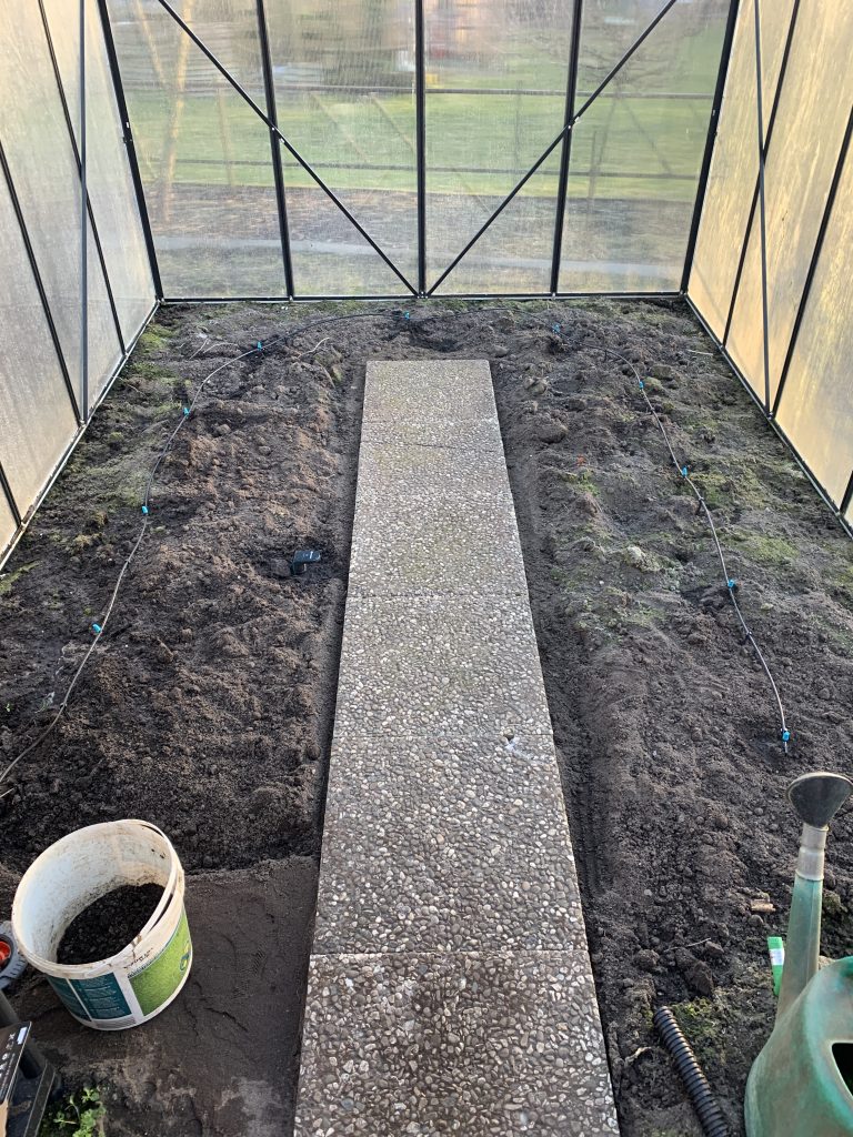 Fertig gestellte Gewächshausbewässerung nach ursprünglicher Planung