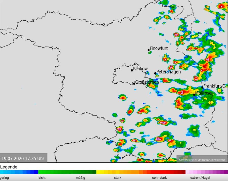 Schauer und Gewitter auf dem Regenradar vom späten Nachmittag