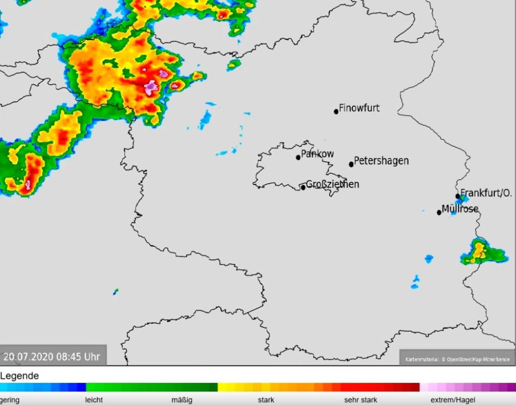 Niederschlagsradar für Berlin und Brandenburg vom 20.07. - 8.45 Uhr